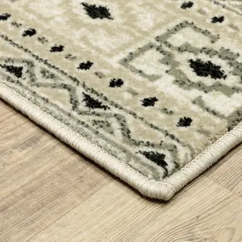 7' X 9' Gray And Ivory Southwestern Area Rug
