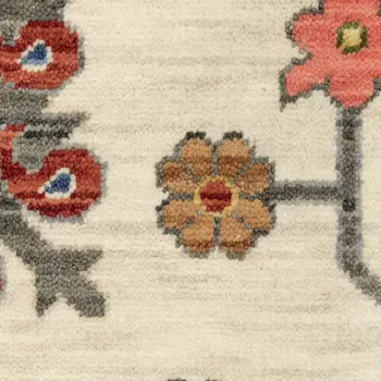 5' X 8' Ivory Blue And Red Oriental Area Rug With Fringe
