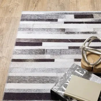 9' X 12' Gray And Charcoal Geometric Area Rug