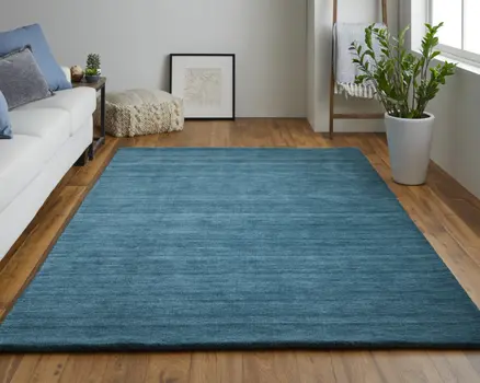 5' X 8' Blue And Green Wool Hand Woven Stain Resistant Area Rug