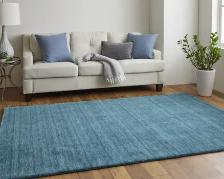 5' X 8' Blue And Green Wool Hand Woven Stain Resistant Area Rug