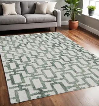 5' X 8' Green and Ivory Wool Geometric Hand Tufted Area Rug