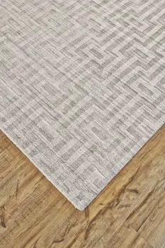 2' X 3' Silver Floral Hand Woven Area Rug