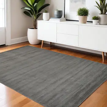 4' X 6' Gray And Black Hand Woven Area Rug