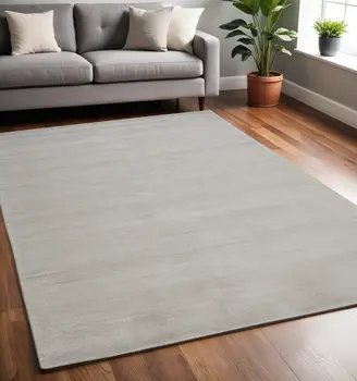 5' X 8' Gray And Silver Hand Woven Area Rug