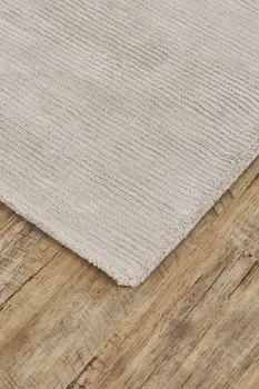 4' X 6' Ivory And Taupe Hand Woven Distressed Area Rug