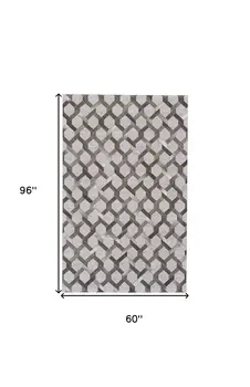 5' X 8' Gray Geometric Hand Woven Area Rug