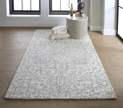 5' X 8' Ivory And Gray Wool Floral Tufted Handmade Stain Resistant Area Rug