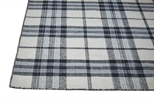 5' X 8' Ivory Blue And Black Abstract Hand Woven Stain Resistant Area Rug