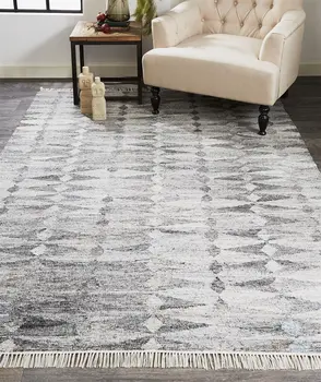 5' X 8' Gray Geometric Hand Woven Area Rug With Fringe