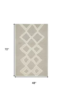4' X 6' Gray And Ivory Wool Geometric Tufted Handmade Stain Resistant Area Rug