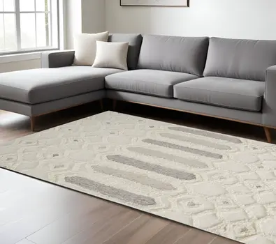 8' X 10' Gray and Ivory Wool Geometric Hand Tufted Area Rug