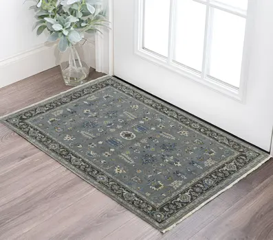 2' X 3' Gray and Ivory Wool Floral Hand Knotted Area Rug