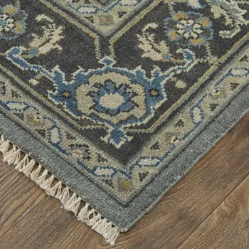 2' X 3' Gray and Ivory Wool Floral Hand Knotted Area Rug