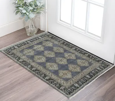 2' X 3' Gray and Ivory Wool Floral Hand Knotted Area Rug