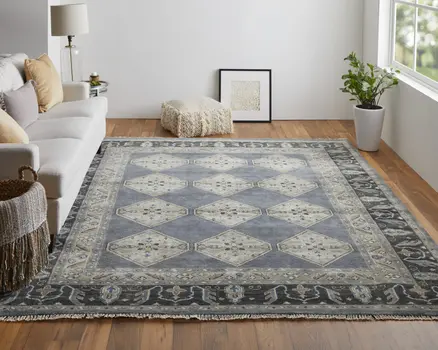 2' X 3' Gray and Ivory Wool Floral Hand Knotted Area Rug