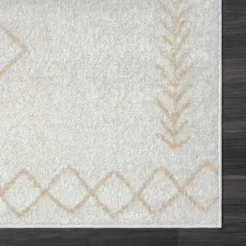 8' X 10' Cream Diamond Area Rug