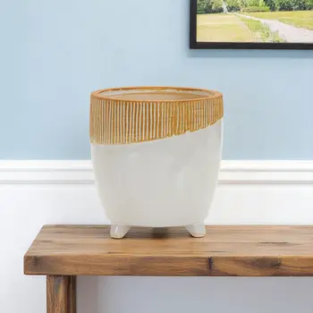 Brown 10 Ounce Round Pot Planter No additional pieces included