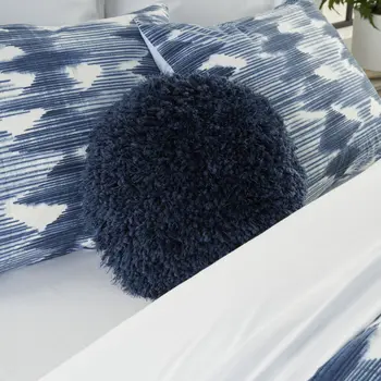 14" X 14" Navy Blue Round Shag Throw Pillow