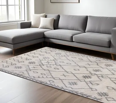 8' X 12' Gray And Ivory Geometric Shag Area Rug