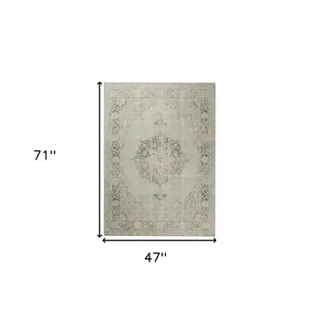 4' X 6' Green And Light Gray Medallion Area Rug