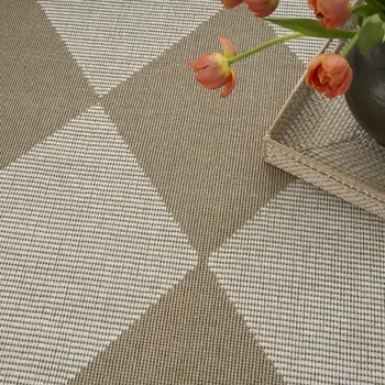 5' X 7' Natural and Ivory Geometric Power Loom Washable Non Skid Area Rug