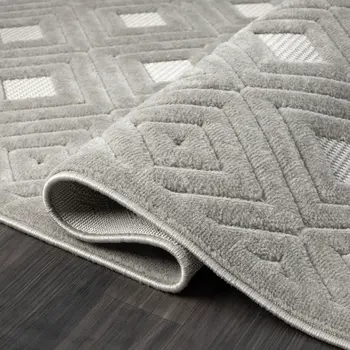 5' X 7' Gray Geometric Area Rug