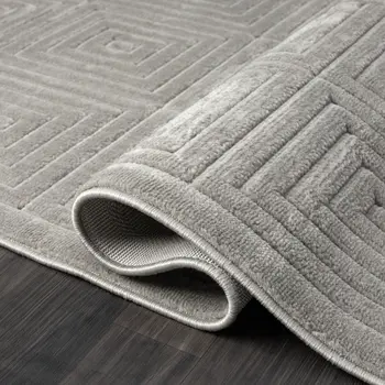 5' X 7' Gray Geometric Area Rug