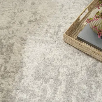 4' X 6' Gray and Ivory Abstract Power Loom Area Rug