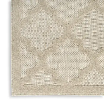 5' X 7' Cream And Beige Trellis Indoor Outdoor Area Rug