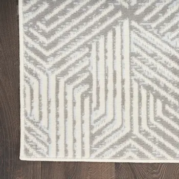 5' X 7' Gray and Ivory Geometric Power Loom Area Rug