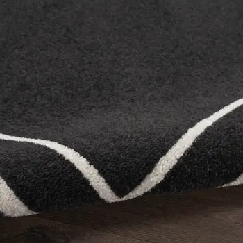 6' Black And Ivory Indoor Outdoor Runner Rug