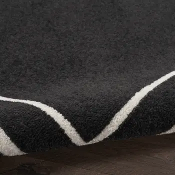 8' X 10' Black And Ivory Indoor Outdoor Area Rug