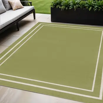 5' X 7' Green And Ivory Indoor Outdoor Area Rug