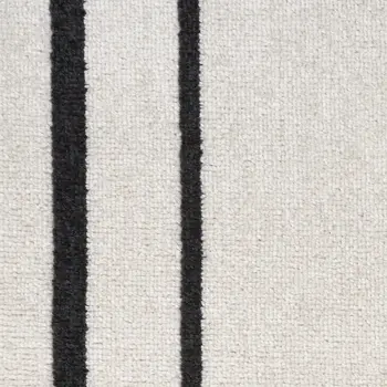 5' X 7' Ivory And Black Indoor Outdoor Area Rug