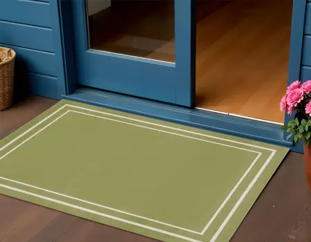 3' X 5' Green And Ivory Indoor Outdoor Area Rug