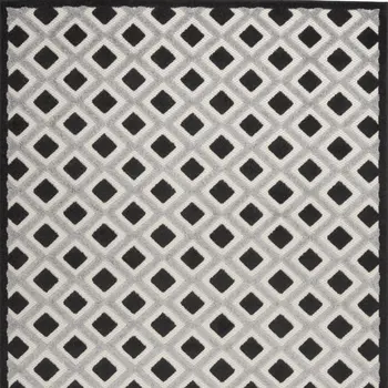5' X 8' Black And White Geometric Indoor Outdoor Area Rug
