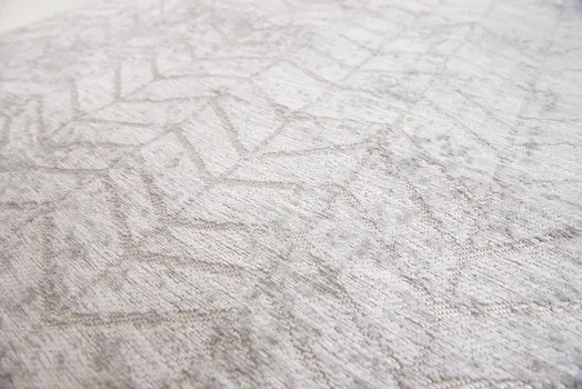 6' X 8' Gray and White Chevron Non Skid Area Rug