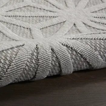 6' X 9' Light Gray And Gray Geometric Indoor Outdoor Area Rug