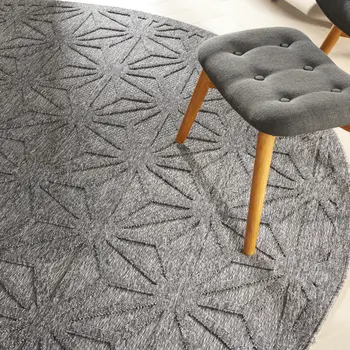 8' Dark Gray And Light Gray Round Geometric Indoor Outdoor Area Rug