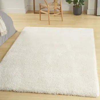 5' X 7' Cream Shag Area Rug