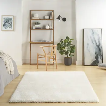 5' X 7' Cream Shag Area Rug