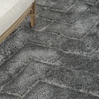 5' X 7' Gray Chevron Shag Area Rug