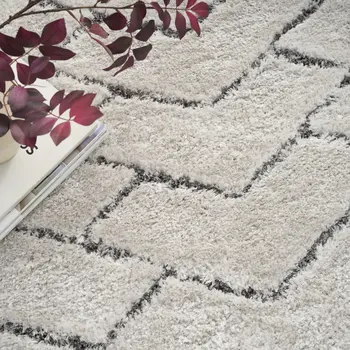5' X 7' Ivory and Gray Chevron Shag Area Rug