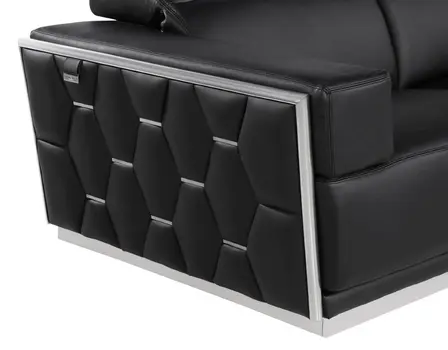 47" Black and Silver Italian Leather Club Chair