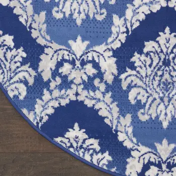 5' Ivory and Blue Damask Distressed Round Rug