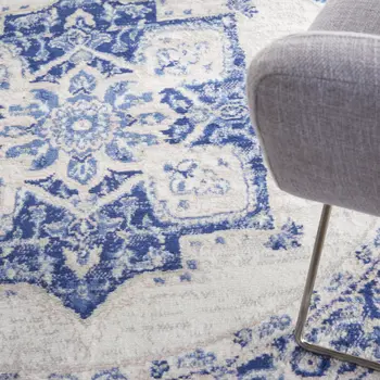5' Ivory and Blue Floral Round Rug