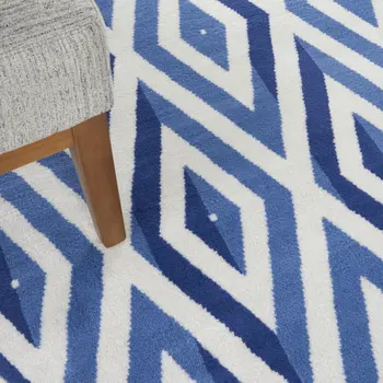 5' Ivory and Blue Geometric Round Rug