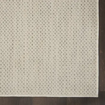16' Ivory And Silver Geometric Indoor Outdoor Runner Rug