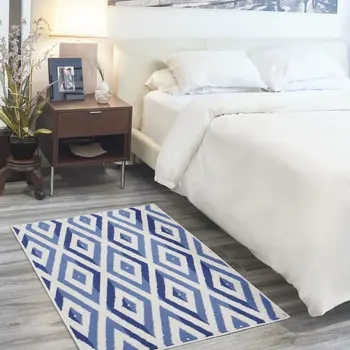 3' X 5' Ivory and Blue Geometric Area Rug